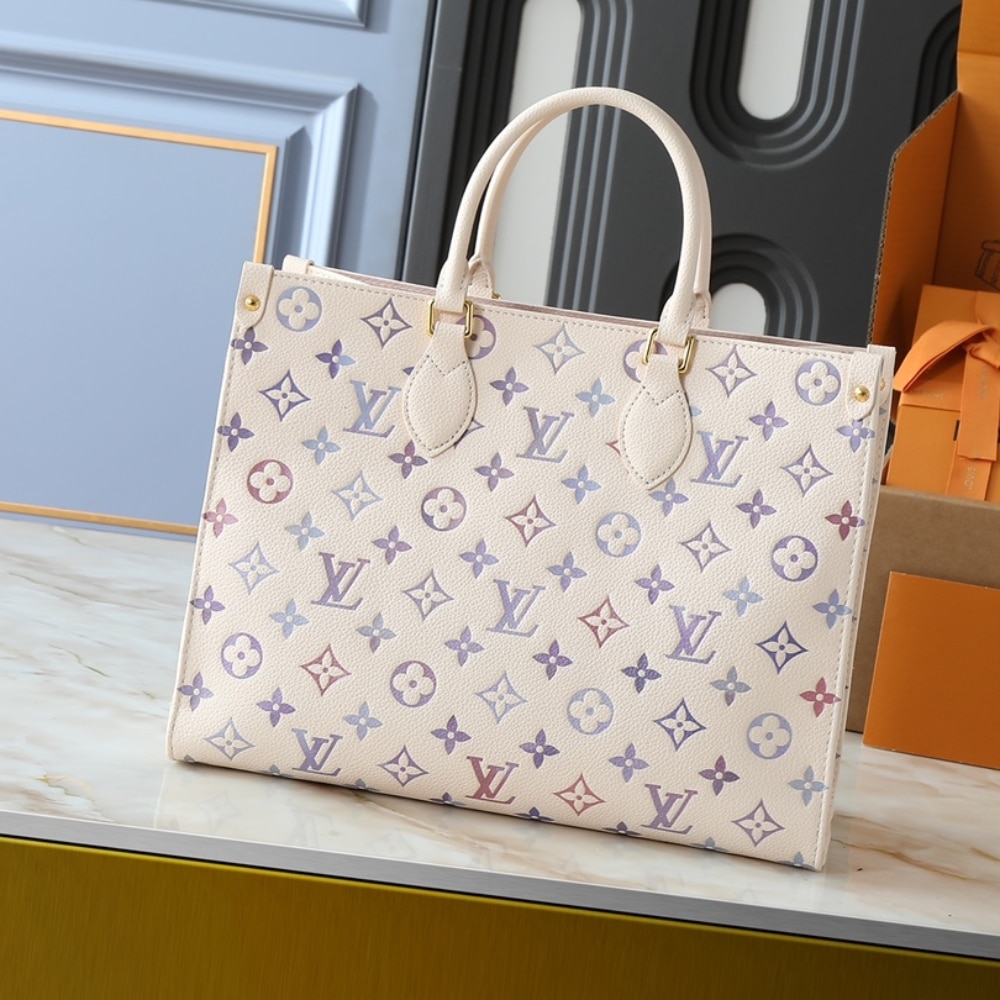 Alternative view of Louis Vuitton Onthego MM Dream Cream 35Cm
