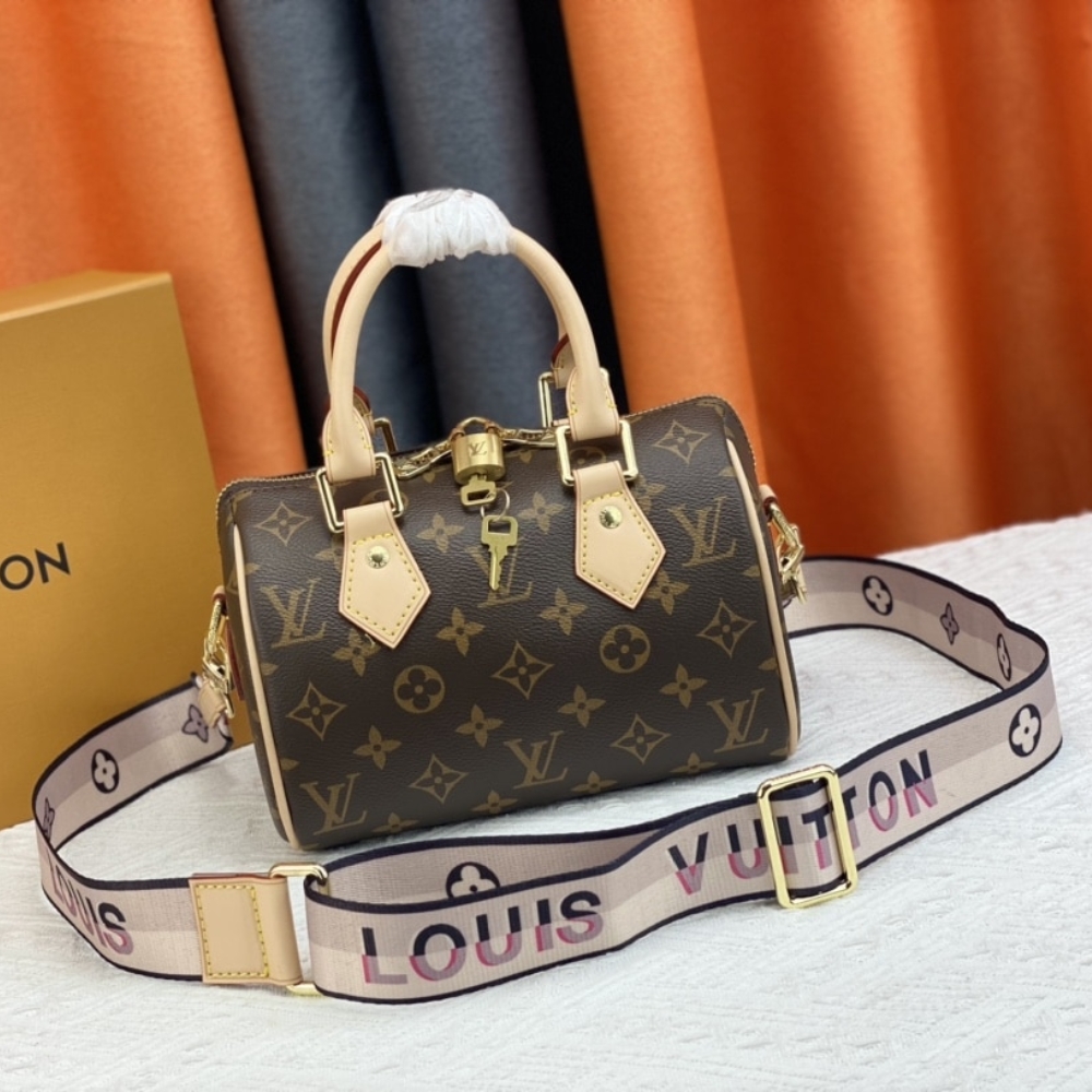 Alternative view of Louis Vuitton Speedy Bandoulière 20 Fuchsia 25Cm M45948