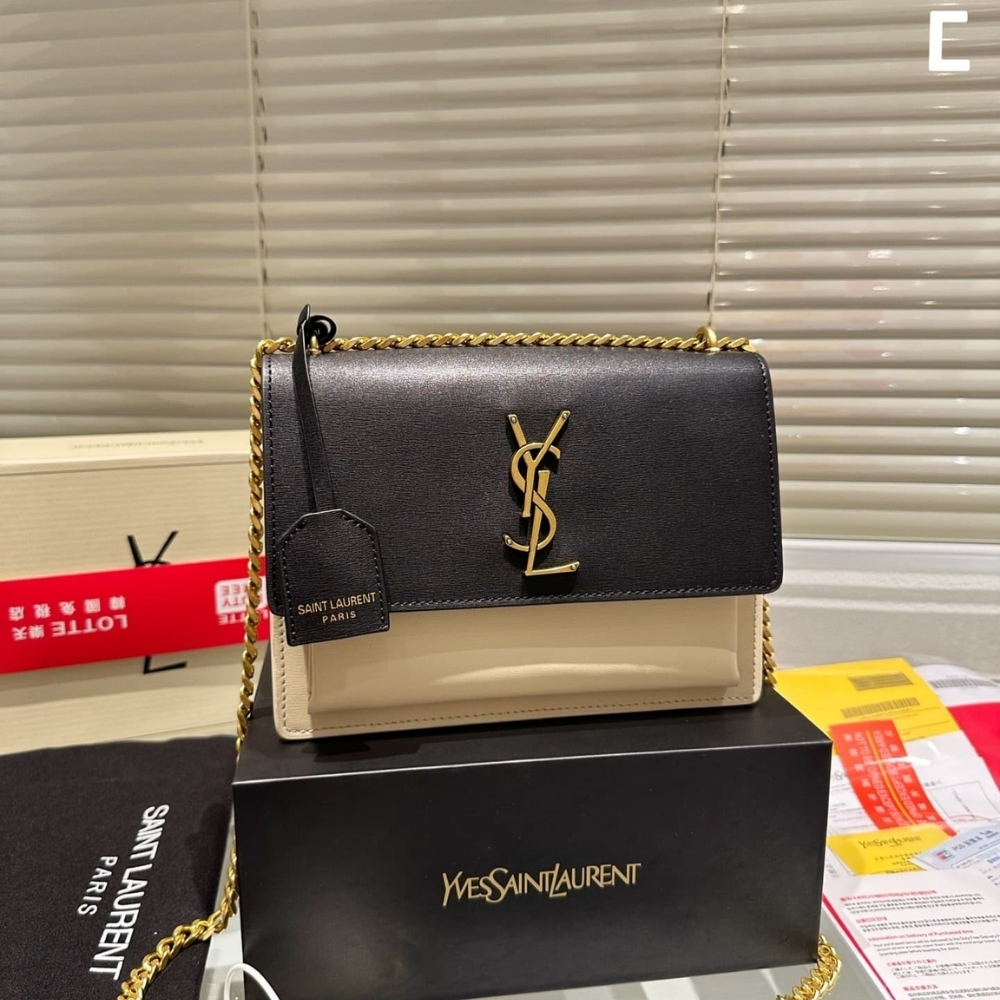 Alternative view of Saint Laurent Sunset Medium Chain Bag In Smooth Black And Beige 22Cm 442906D42EW1089
