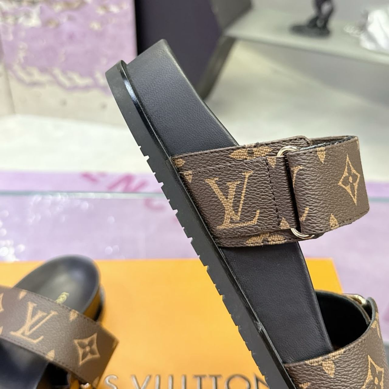 Louis Vuitton Bomdia Flat Mule Brown 1A3R5M - Image 6