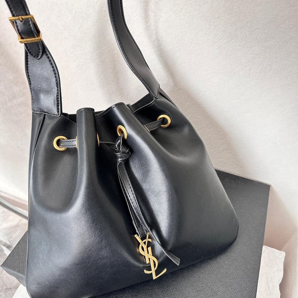 Alternative view of Saint Laurent Paris VII Medium Flat Hobo Bag In Smooth Black 28Cm 697941AAAMD1000