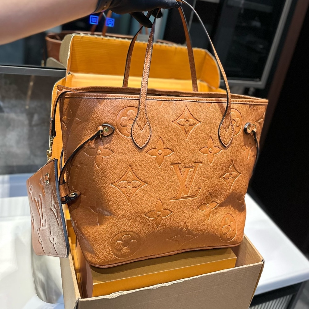 Alternative view of Louis Vuitton Neverfull MM Monogram Empreinte Bag Cowhide Color 32Cm