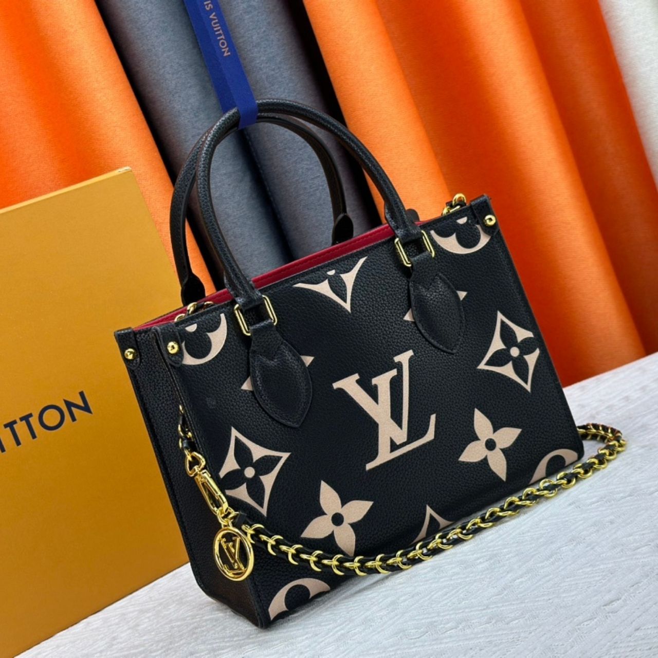 Louis Vuitton Onthego PM Black 25Cm M45659 - Image 3