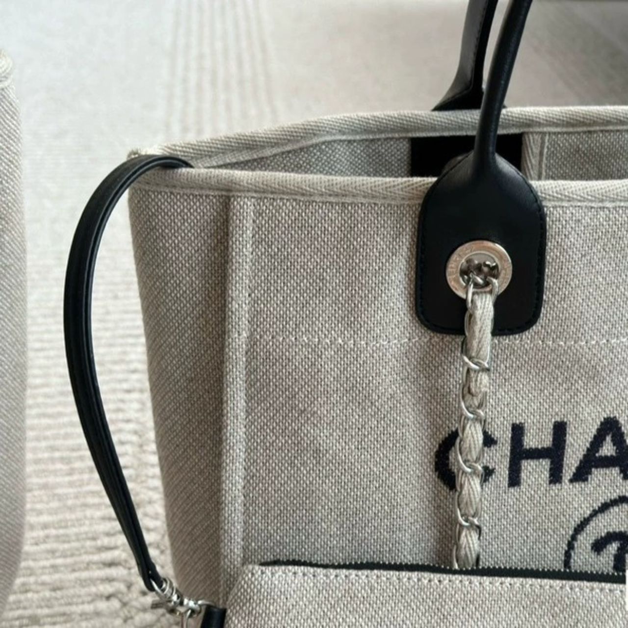 Chanel Deauville Large Tote Shopping Bag 33Cm - Image 8
