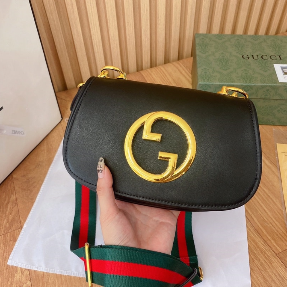 Alternative view of Gucci Blondie Mini Bag Black 22Cm