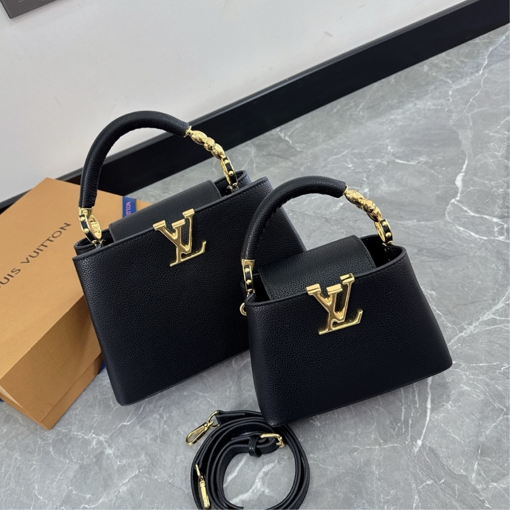 Alternative view of Louis Vuitton Capucines BB Black 27Cm M24698