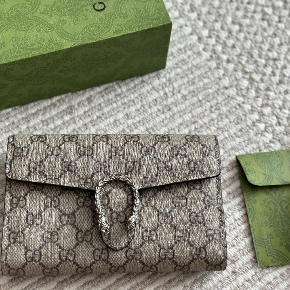 Alternative view of Gucci Dionysus GG Supreme Chain Wallet Beige And Ebony 20Cm ‎401231 KHNSN 8642