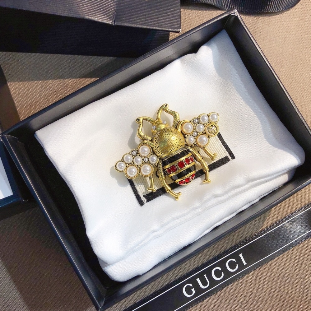 Alternative view of Gucci GG Black And Red Bee Brooch Gold With Pearl