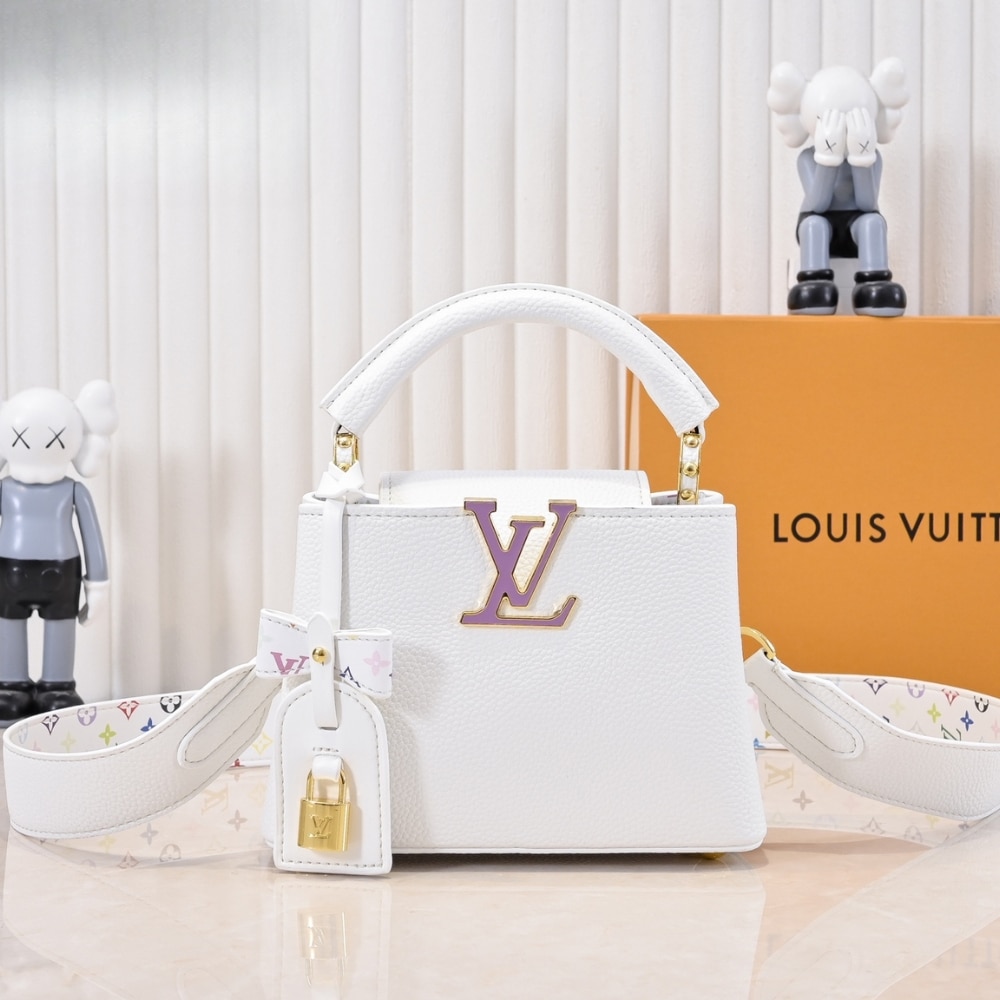 Alternative view of Louis Vuitton X Takashi Murakami Capucines BB White 21Cm M13253