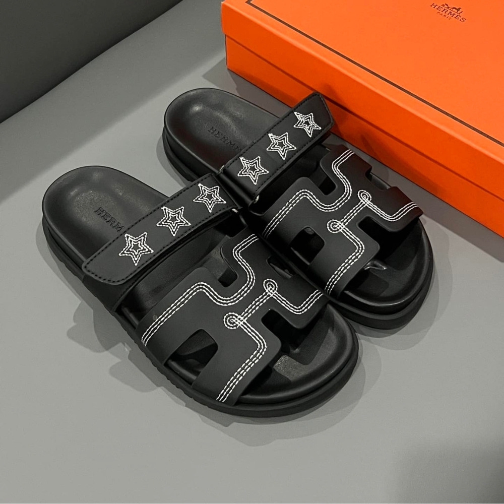 Alternative view of Hermes Chypre Sandal Star Stitched Noir H232142Z 02340