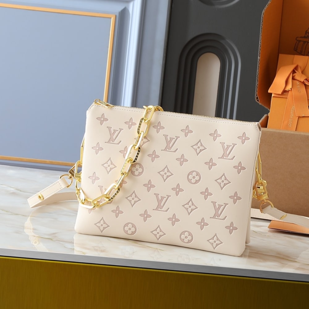 Alternative view of Louis Vuitton Coussin PM Bicolor Eden 26Cm M14503