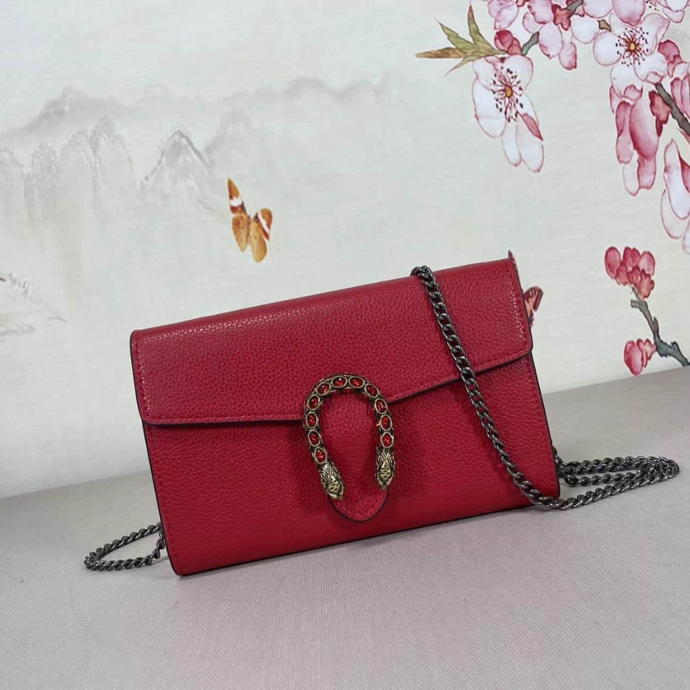 Alternative view of Gucci Women Dionysus GG Supreme Chain Bag Red 20Cm 401231 CAOGX 8990