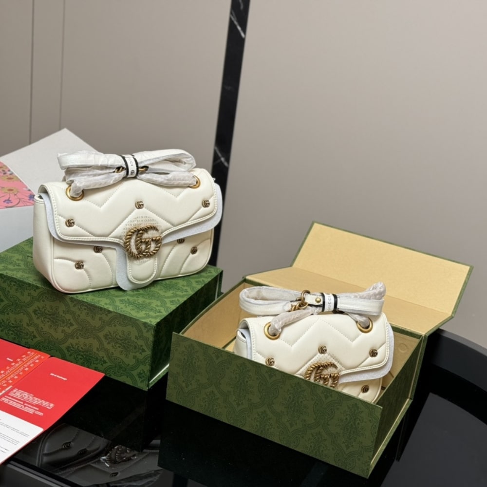 Alternative view of Gucci GG Marmont Small Shoulder Bag White 26Cm 443497 AACPG 9206