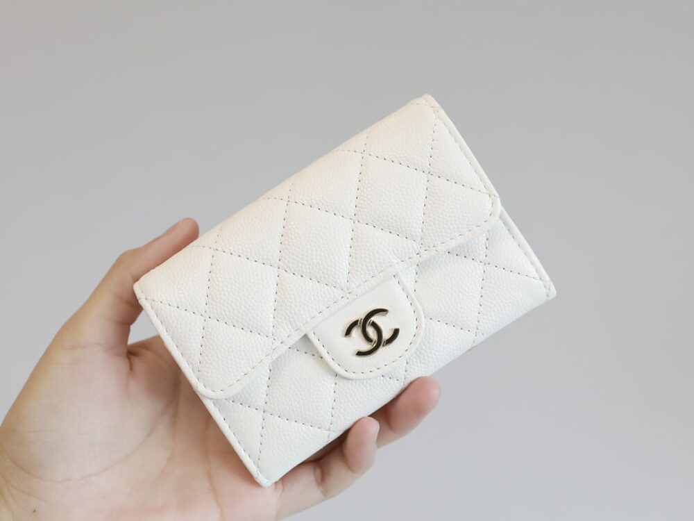 Alternative view of Chanel Classic Card Holder Wallet White 10Cm AP0214 B10583 10601
