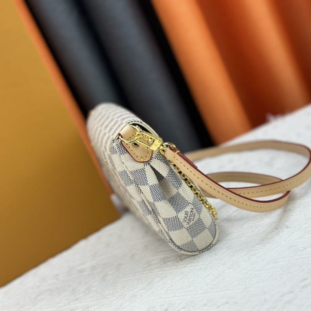 Louis Vuitton Favorite MM Damier Azur 26Cm - Image 10