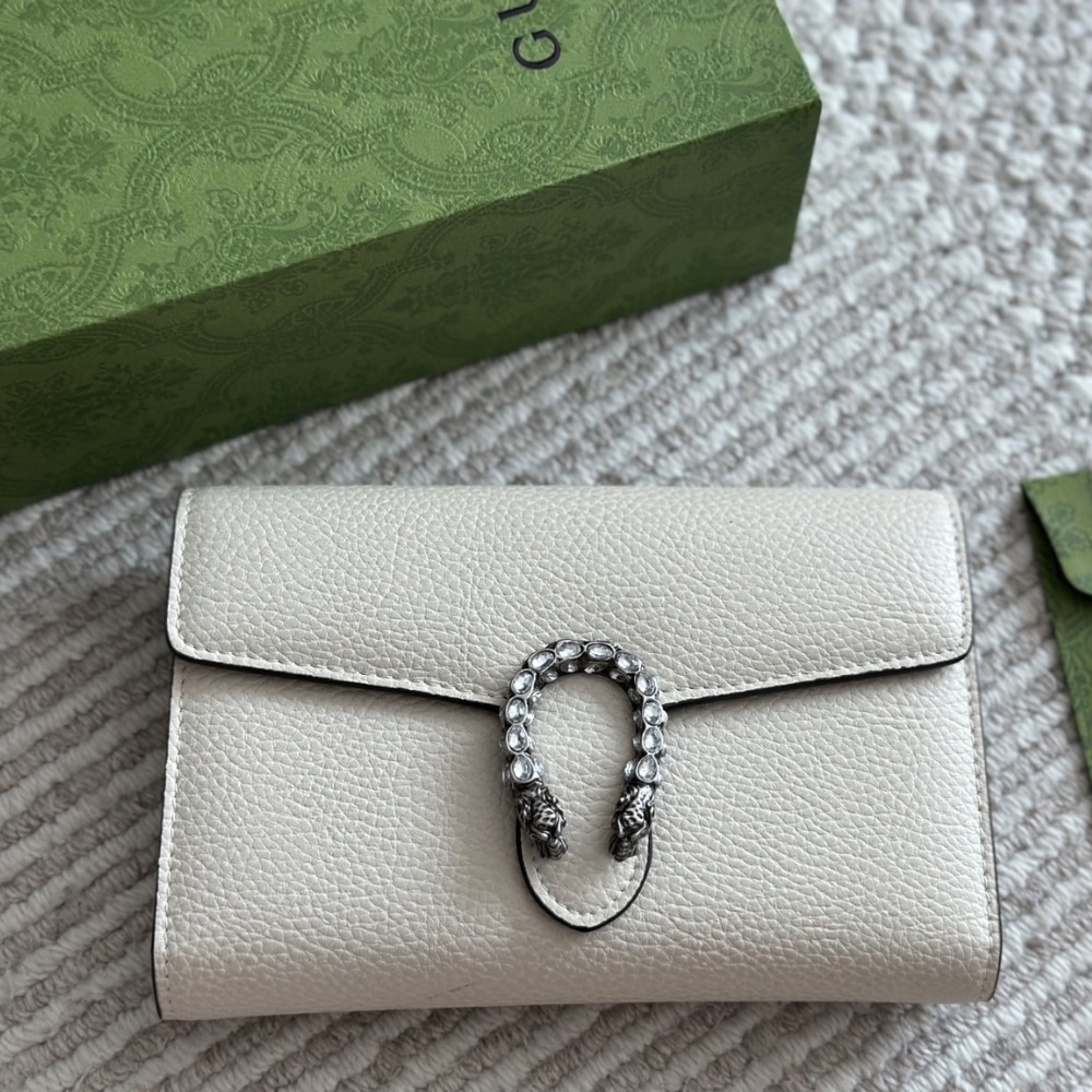Alternative view of Gucci Dionysus Mini Chain Wallet White 20Cm 401231 CAOGM 9174