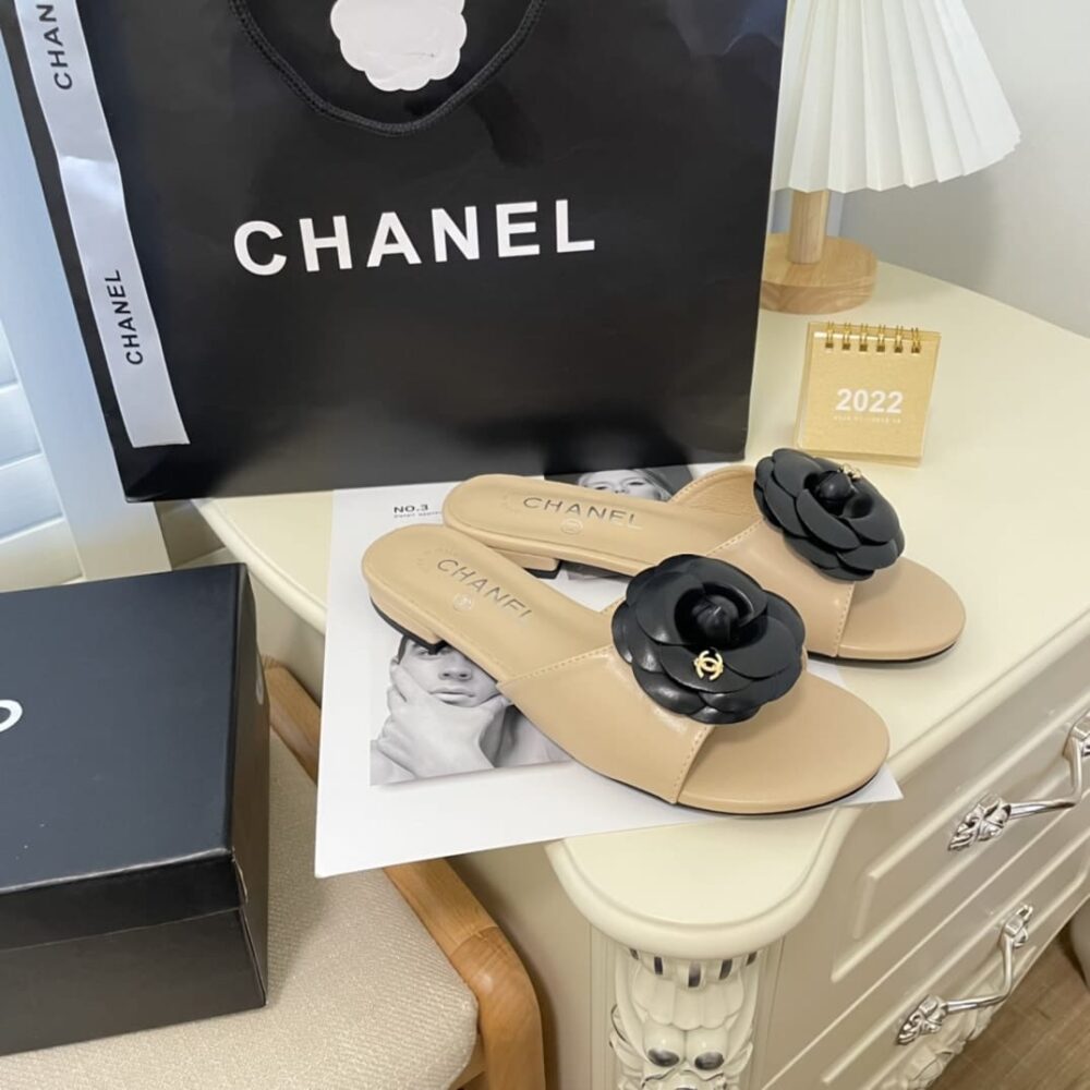 Alternative view of Chanel Black Camellia Slides Beige