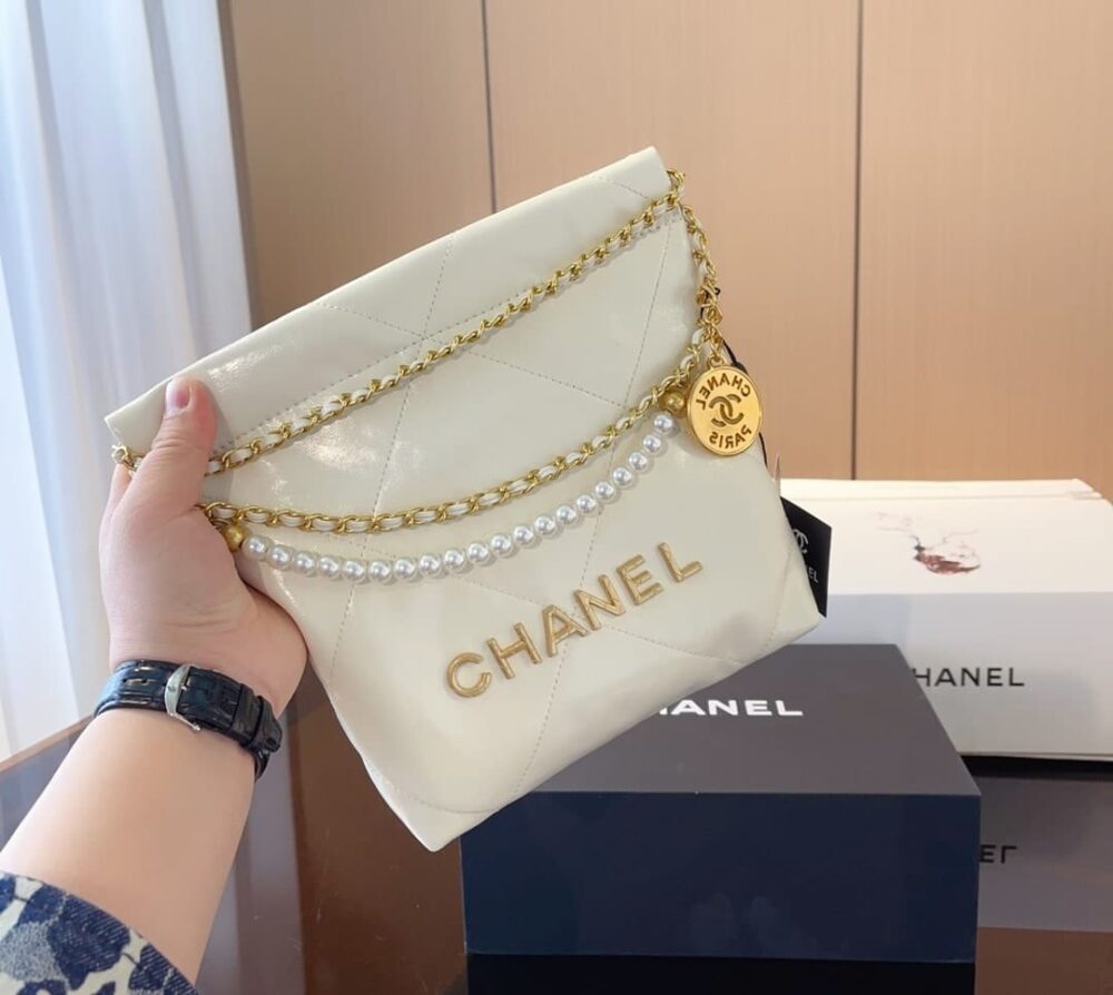 Alternative view of Chanel 22 Mini Handbag Crystal Pearls White 22Cm AS3980