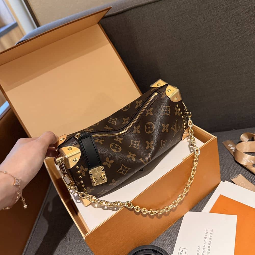 Alternative view of Louis Vuitton Slim Trunk Bag Monogram Brown 23Cm M13147