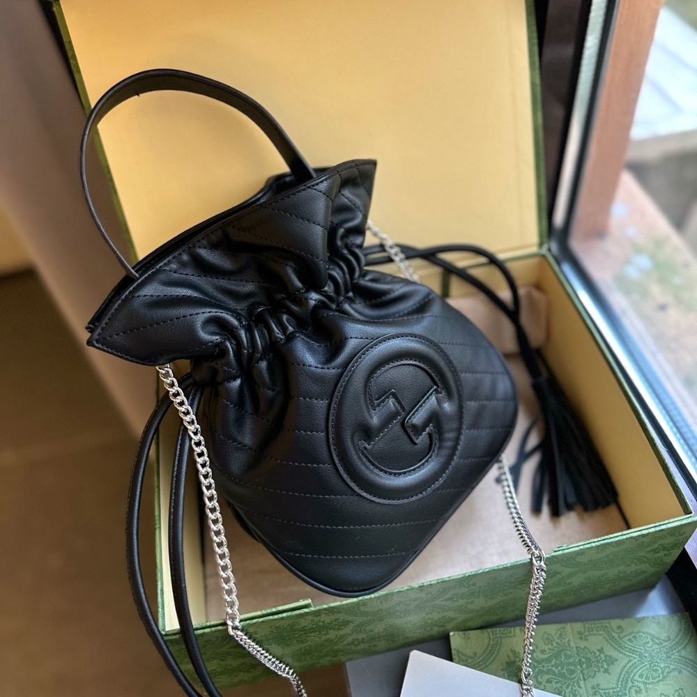 Alternative view of Gucci Blondie Mini Bucket Bag Black 19Cm 760313 AACP7 1000