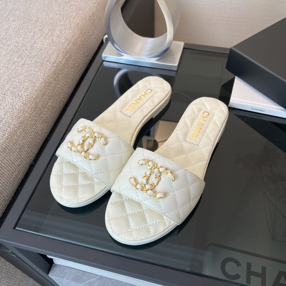 Alternative view of Chanel 23P Quilted CC Chain Mule Sandal White