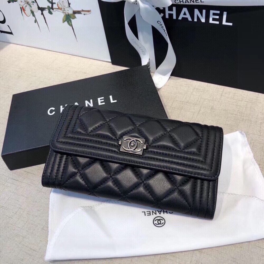 Alternative view of Chanel Boy Flap Long Wallet Ruthentium Hardware Black 19Cm