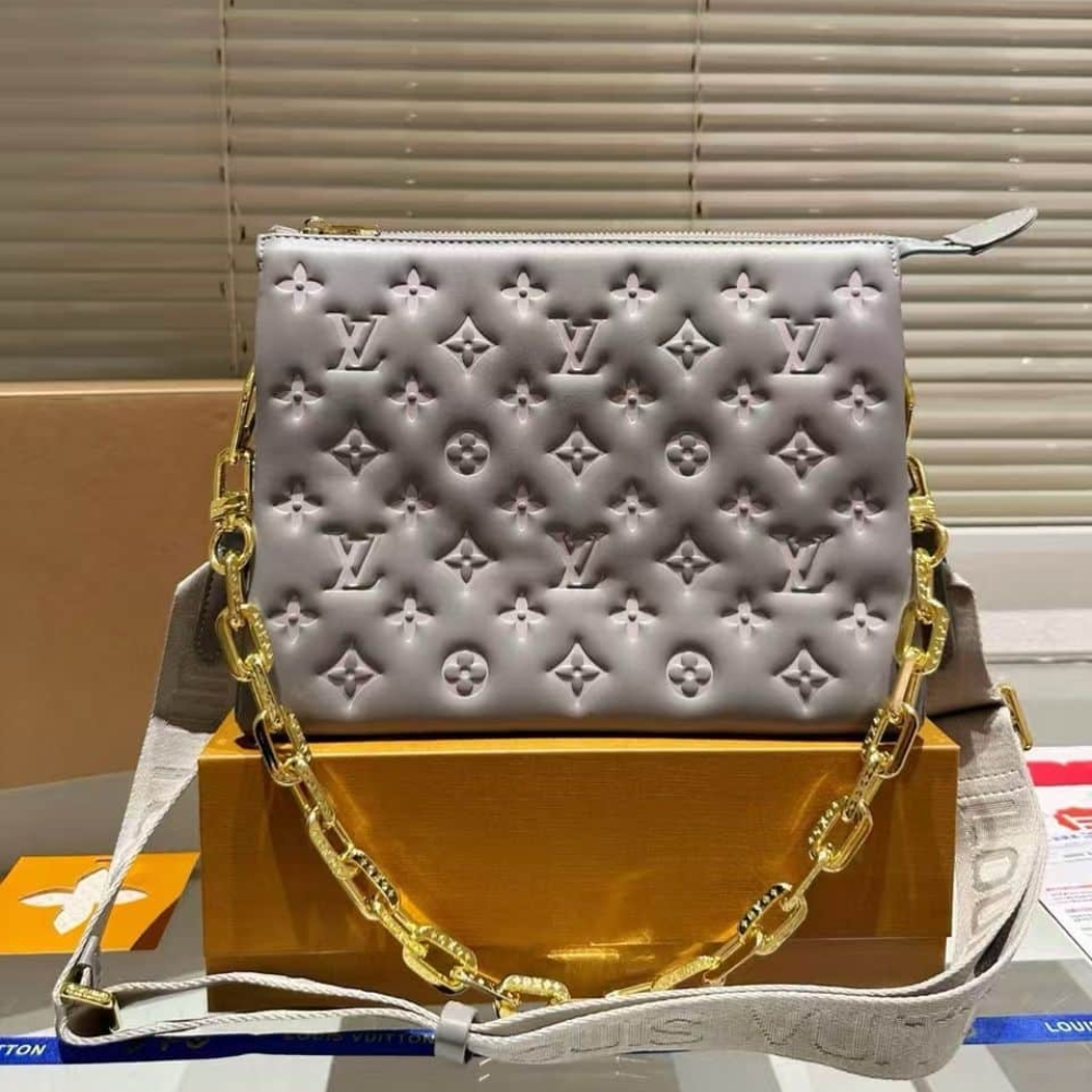 Alternative view of Louis Vuitton Coussin PM Grey 26Cm M20842