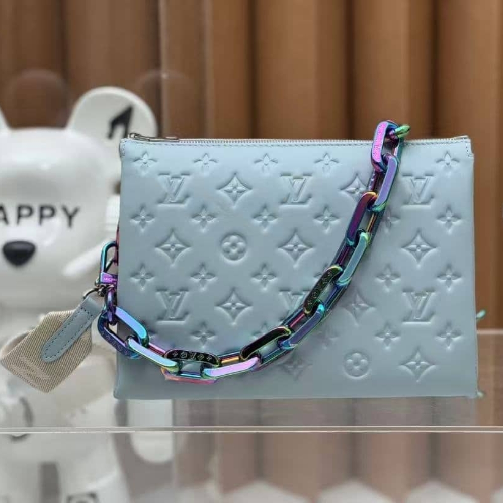 Alternative view of Louis Vuitton Coussin PM Washed Blue 26Cm M11436