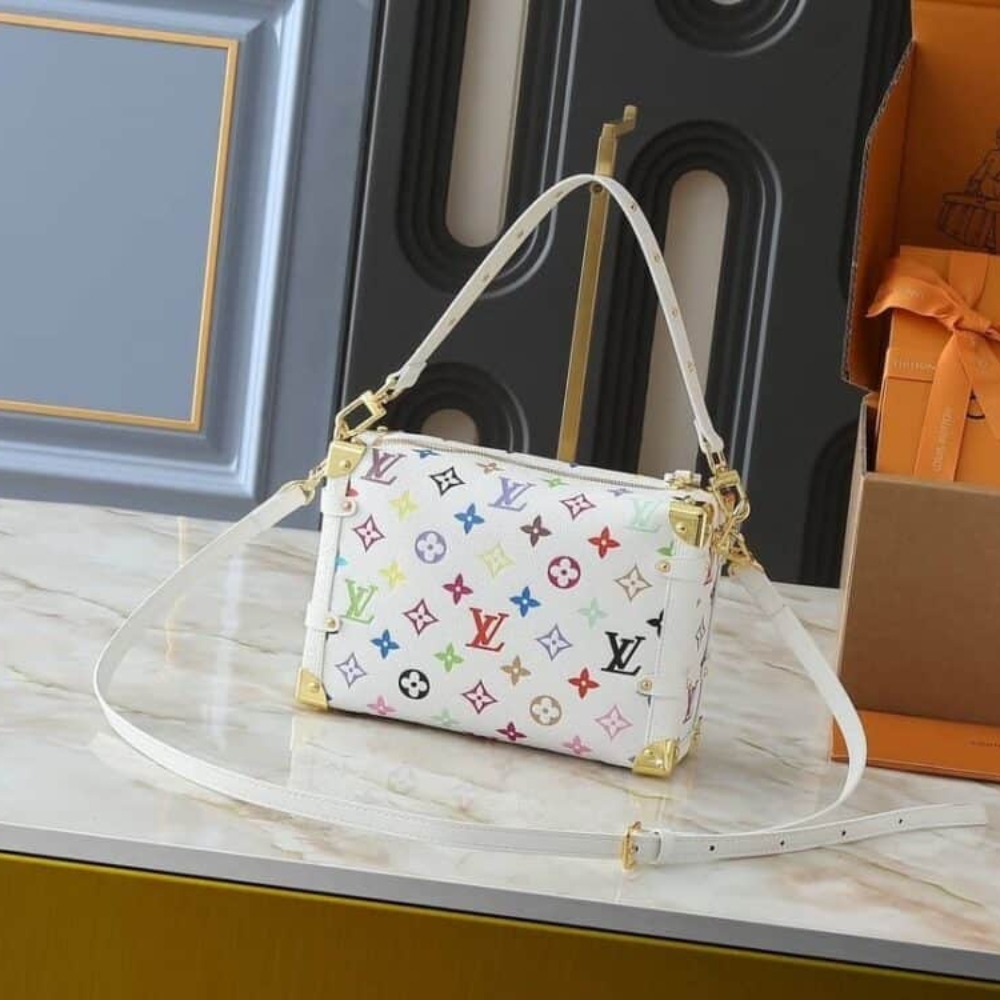 Alternative view of Louis Vuitton X Takashi Murakami Side Trunk MM Multicolore Blanc 23Cm M14046