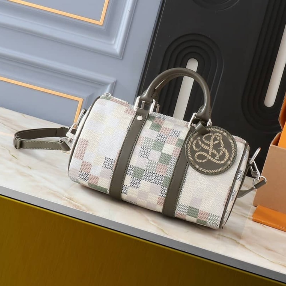 Alternative view of Louis Vuitton Keepall 25 Snakoflage Damier Green 25Cm