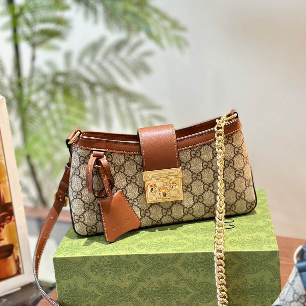 Alternative view of Gucci Padlock Small Shoulder Bag Brown 25Cm 811705 KHNKG 8534