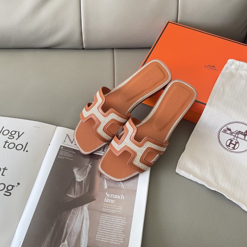 Alternative view of Hermes Oran Sandal Golden Beige H221106Z 79360