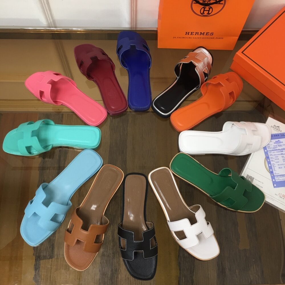 Alternative view of Hermes Oran Sandals Full White