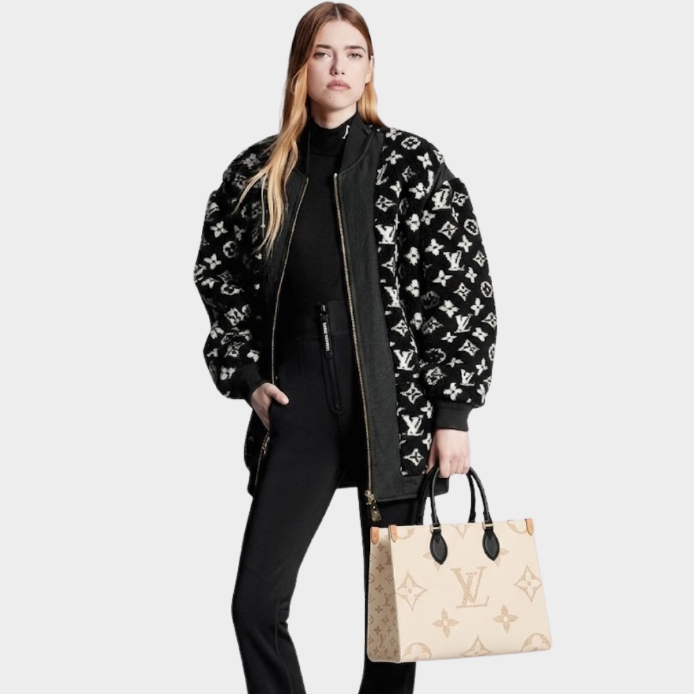 Alternative view of Louis Vuitton Onthego MM Monogram Canvas Beige 35Cm M46912