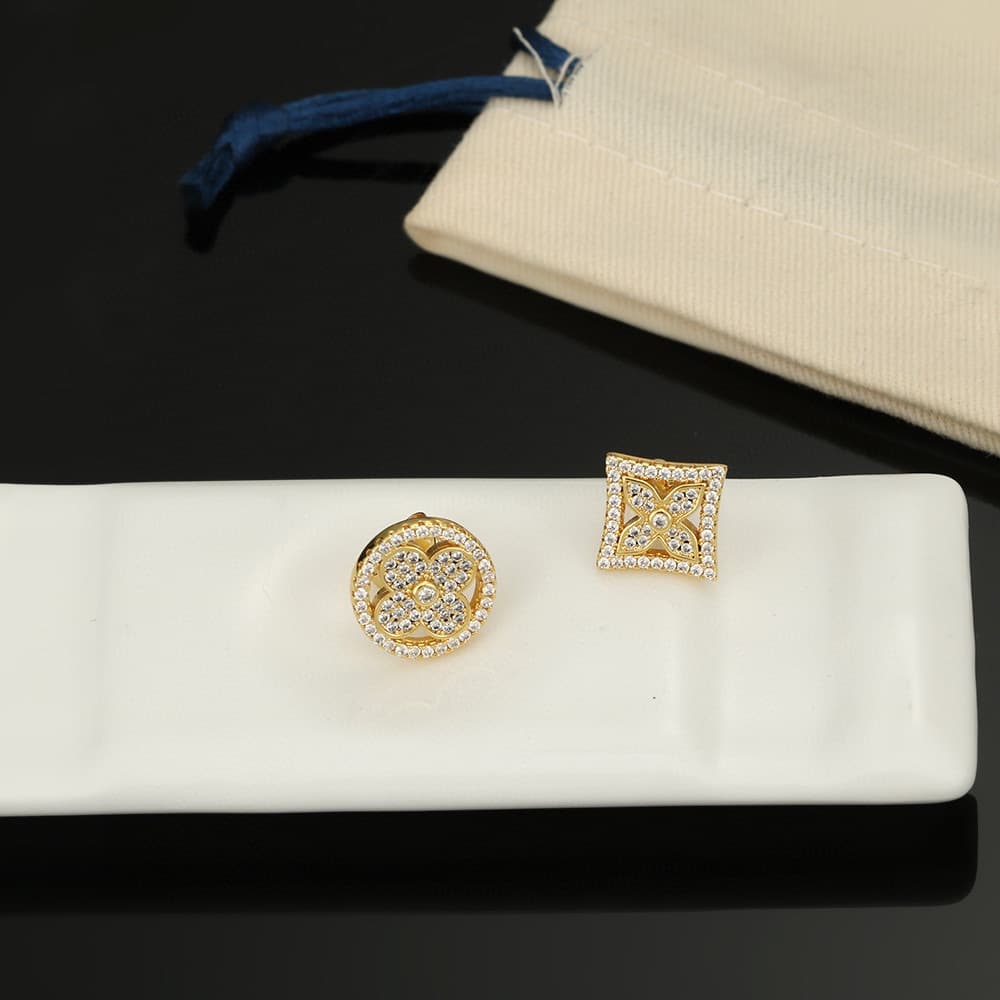 Alternative view of Louis Vuitton Idylle Blossom Stud Earrings Gold And Diamonds
