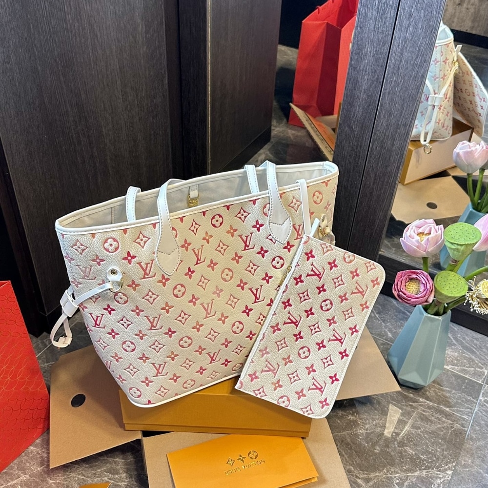 Alternative view of Louis Vuitton Neverfull MM Sunrise Aquarelle 32Cm M47080