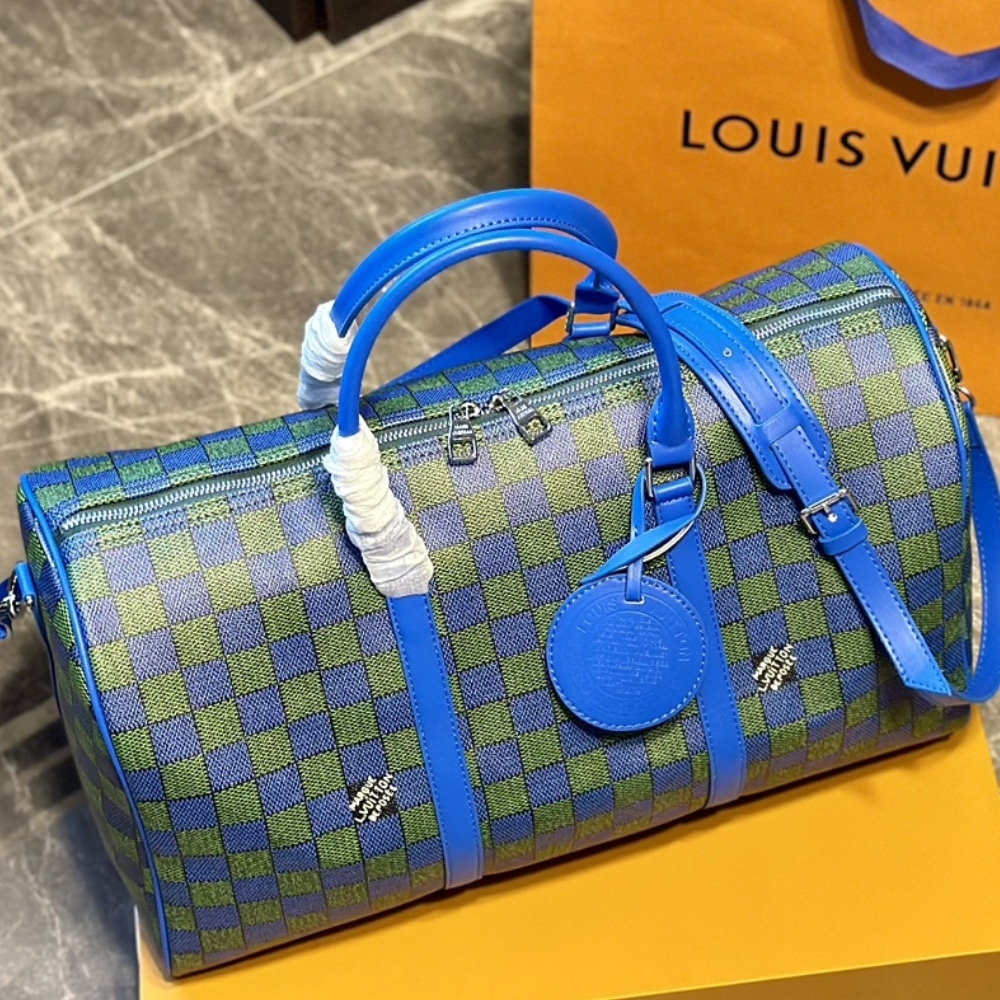 Alternative view of Louis Vuitton Keepall Bandoulière Blue Green 45Cm
