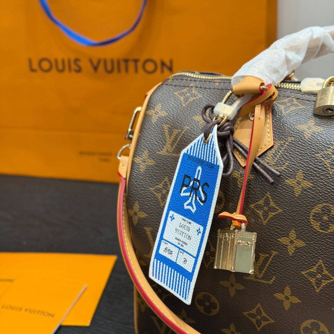 Louis Vuitton Speedy Soft 30 Crafty Brown 30Cm M11945 - Image 6