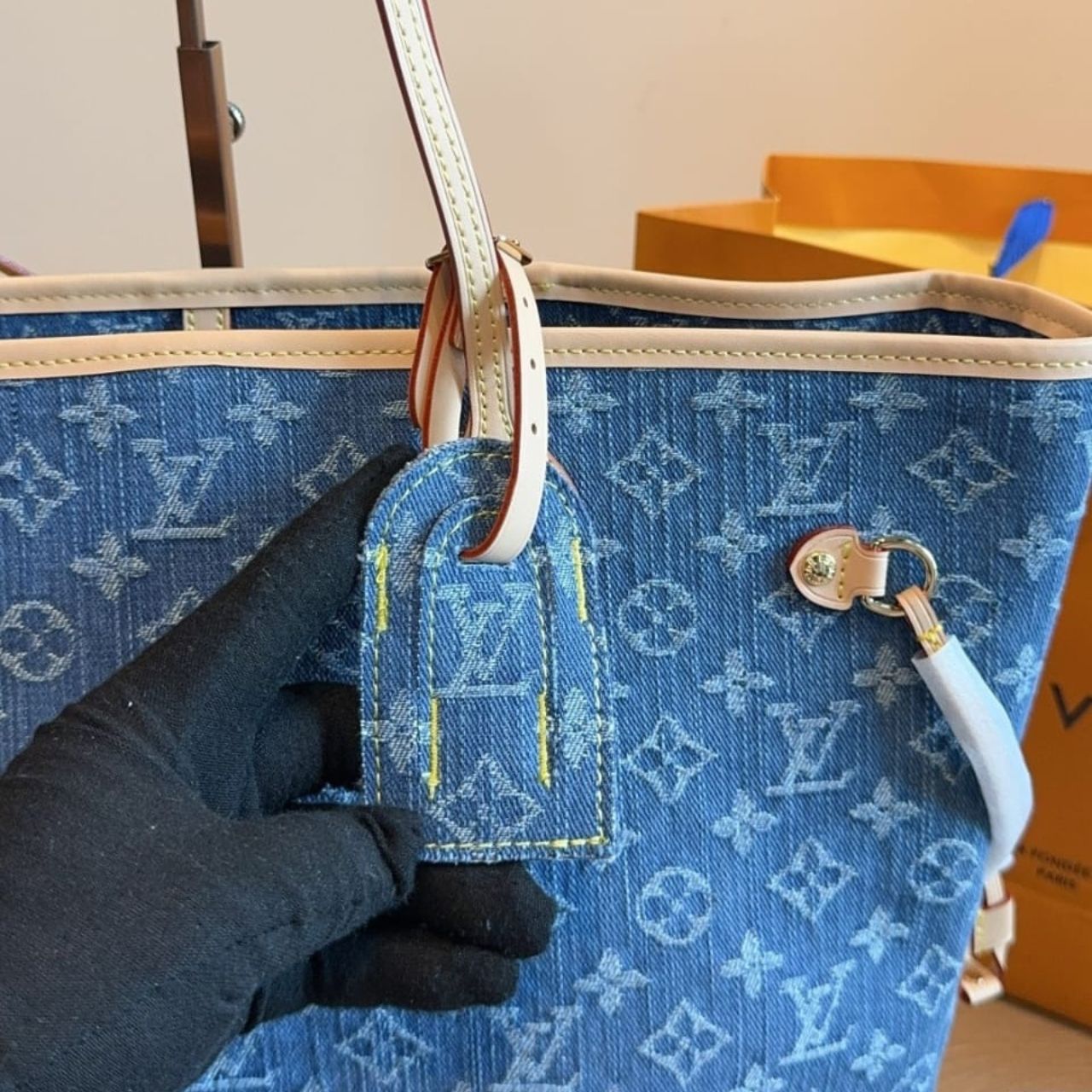 Louis Vuitton Neverfull MM Bag Denim Blue 31Cm M13192 - Image 8