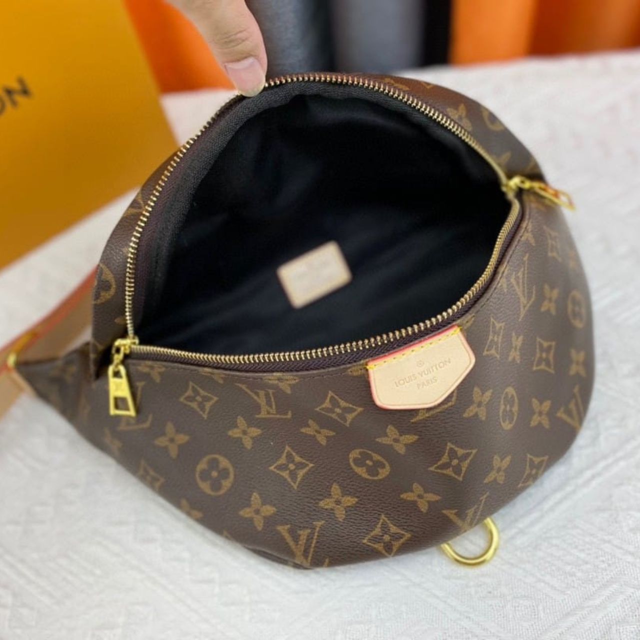 Louis Vuitton Monogram Bumbag Brown 37Cm M43644 - Image 4