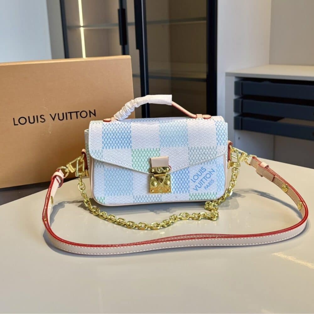 Alternative view of Louis Vuitton Pochette Métis East West Damier Light Blue 21Cm N40749
