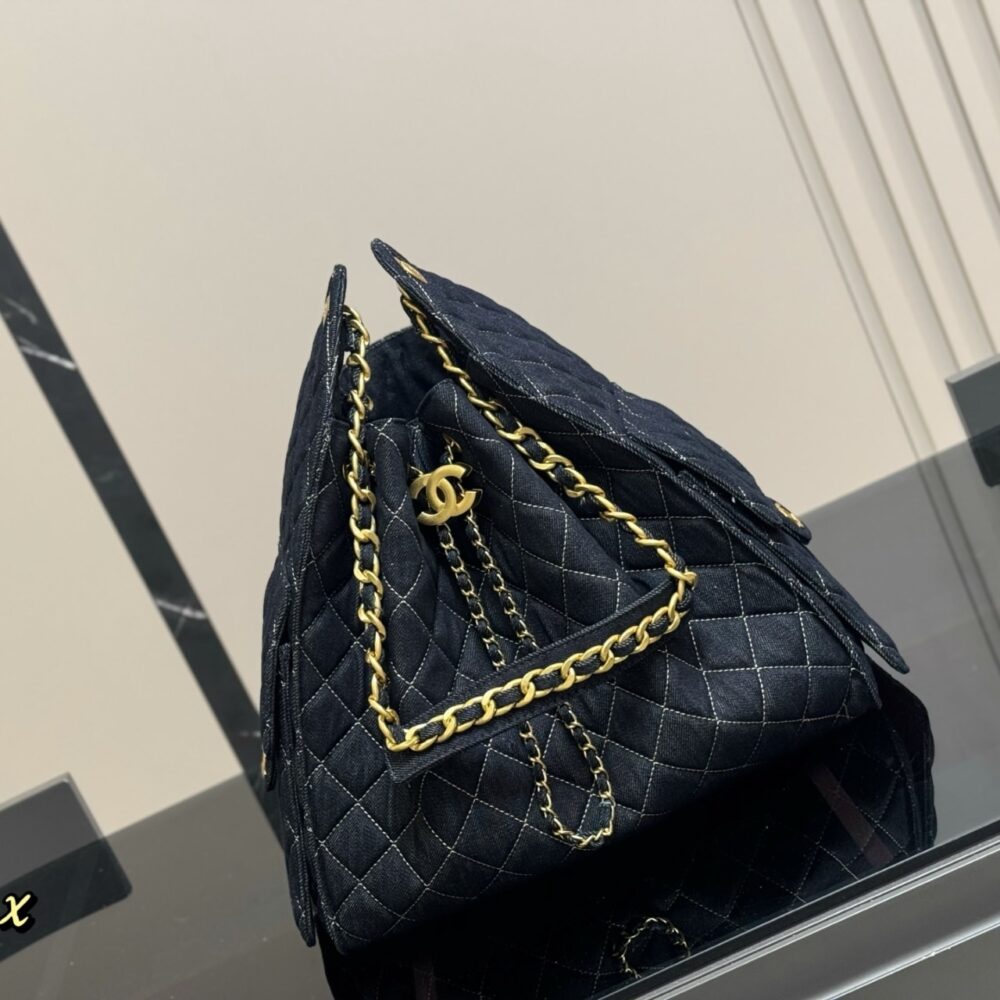 Alternative view of Chanel 25 Medium Bag Shoulder Handbag Denim Dark Blue 34Cm