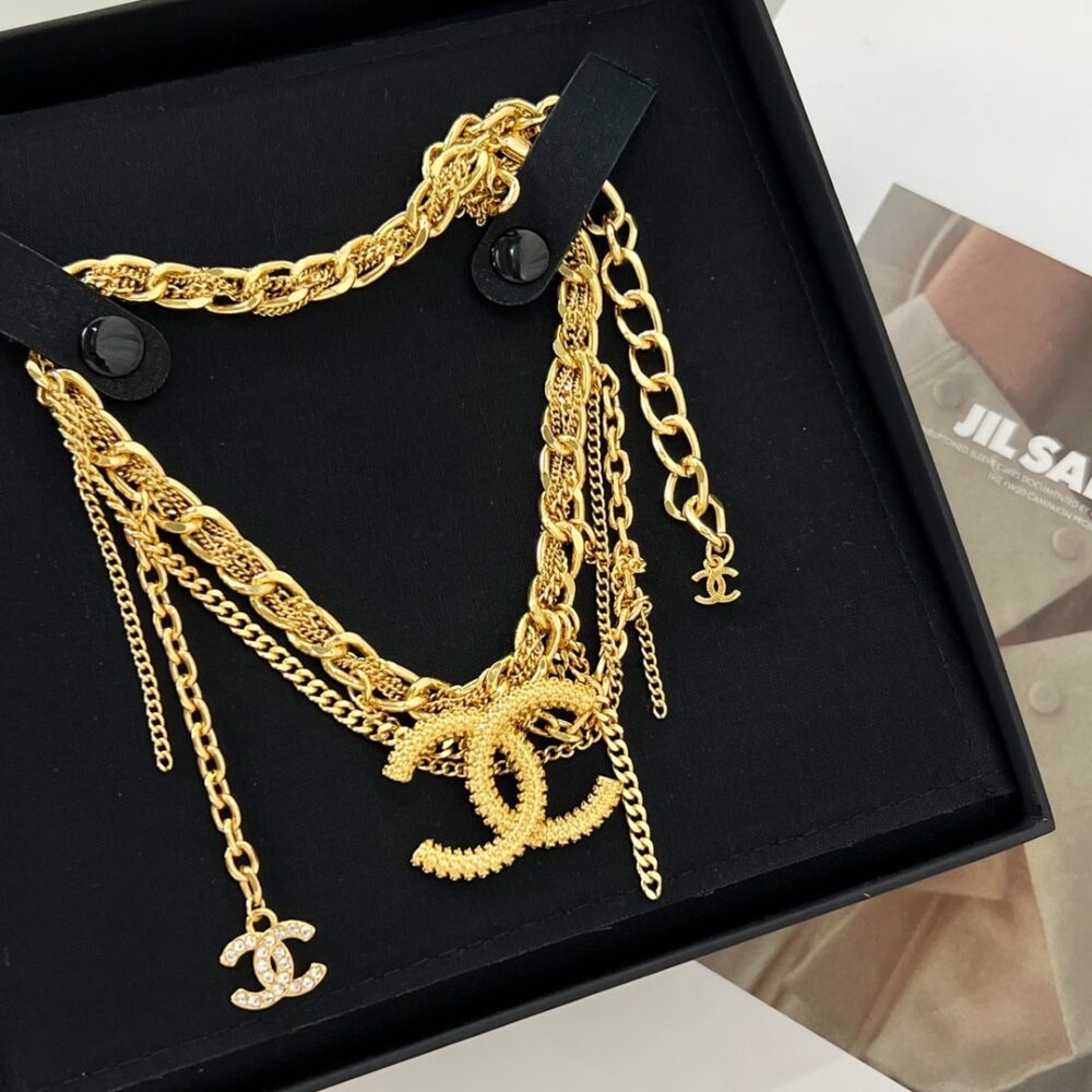Alternative view of Chanel CC Necklace Gold