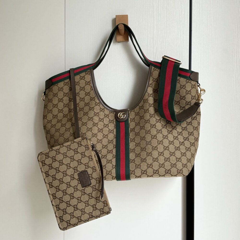 Alternative view of Gucci Giglio Large Tote Bag GG Canvas Beige and Dark Brown 60Cm 853971 FAFFP 2547