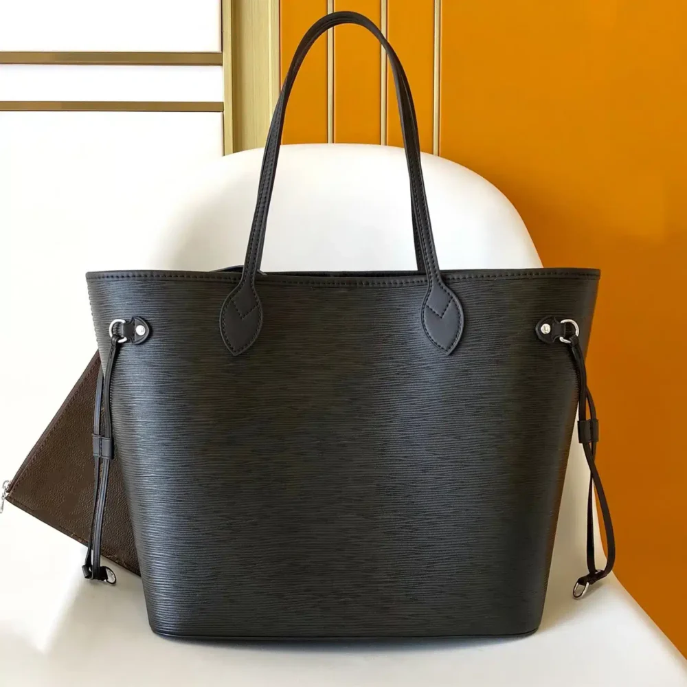 Alternative view of Louis Vuitton Neverfull Black MM Silver Hardware 31Cm M11930