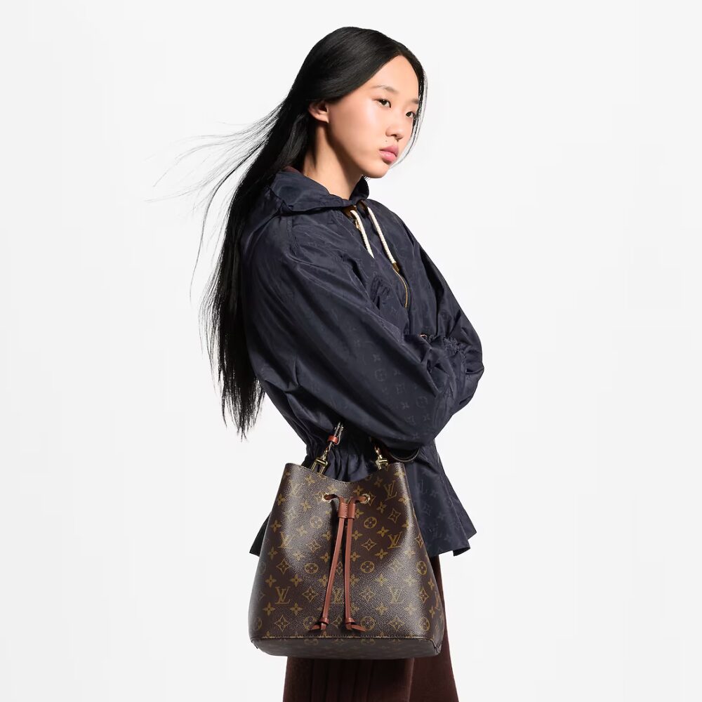 Alternative view of Louis Vuitton Neonoe MM Brown 26Cm M44887