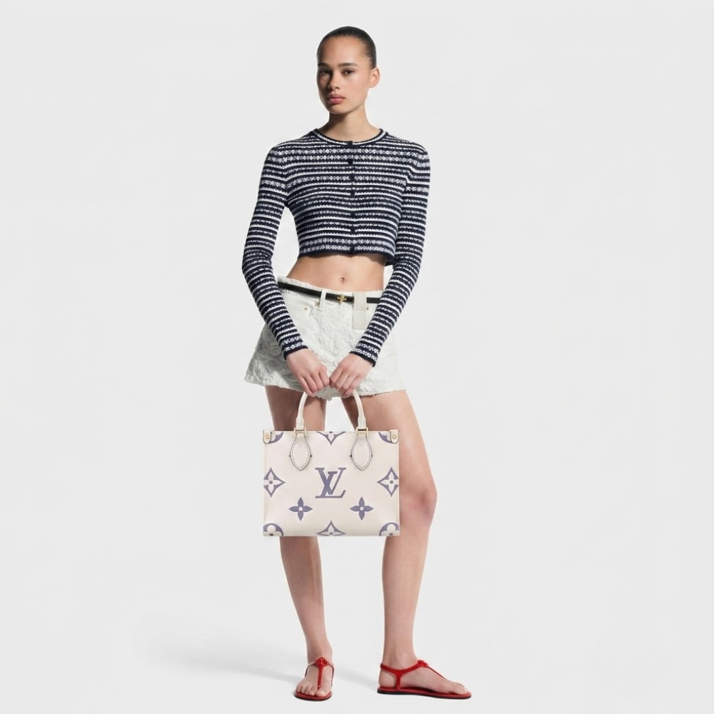 Alternative view of Louis Vuitton Onthego PM Dove White 25Cm