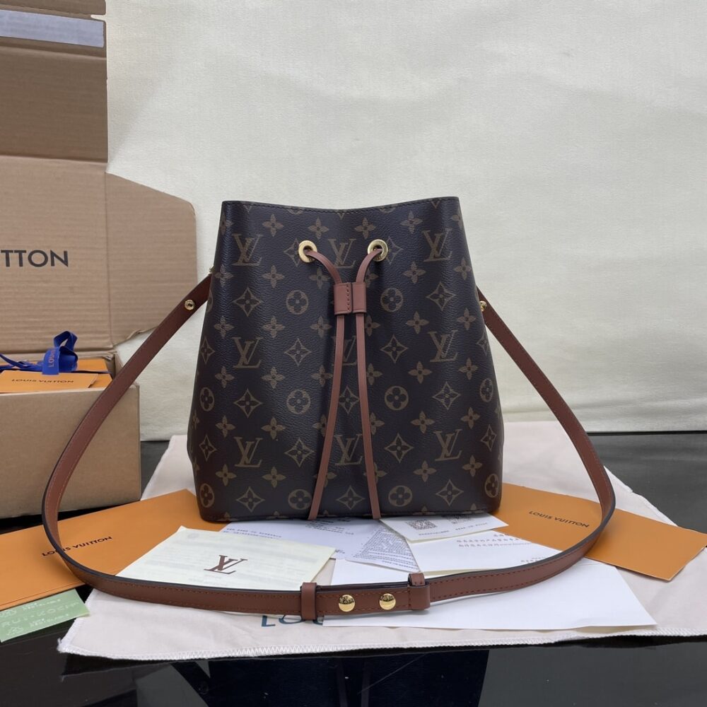 Alternative view of Prestige Edition - Louis Vuitton NéoNoé MM Brown 26Cm M44887