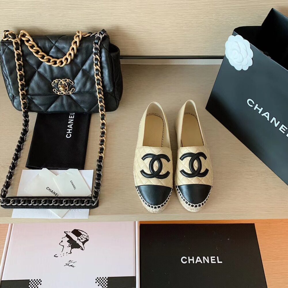 Alternative view of Chanel Espadrilles Shoes In Beige G29762