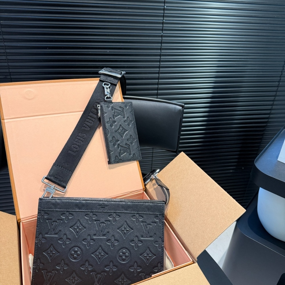 Alternative view of Louis Vuitton Gaston Wearable Wallet Monogram Shadow Black 22Cm M81115